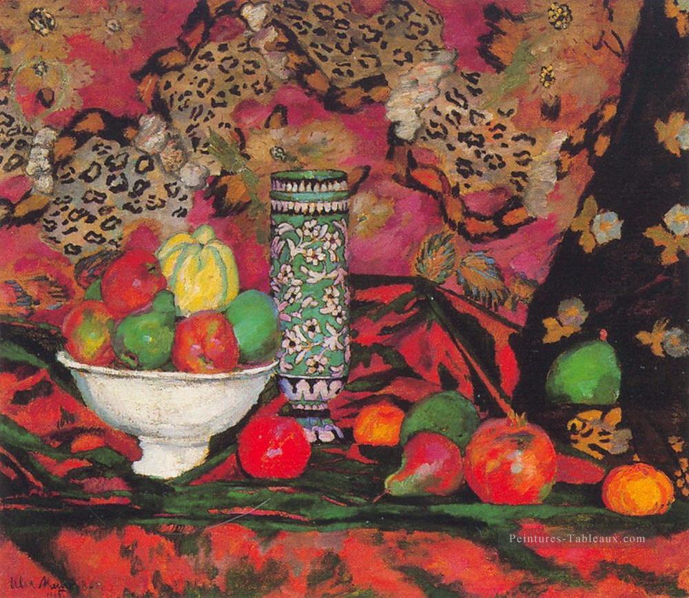 nature morte avec des fruits 1908 Ilya Mashkov Peintures à l'huile